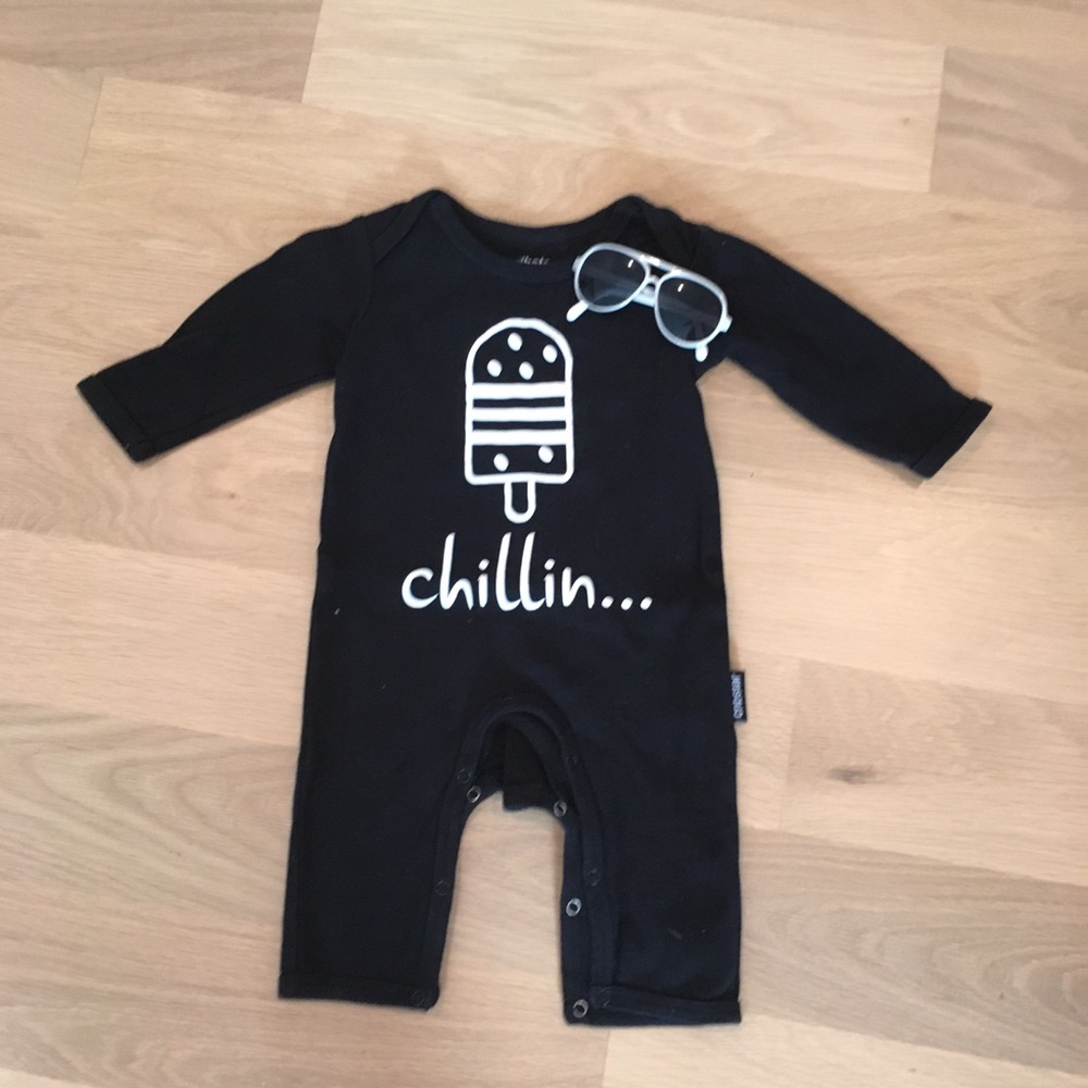 Chillin 😎 onesie and sunglasses 🕶